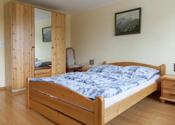 Hochwald Familienhaus 度假居